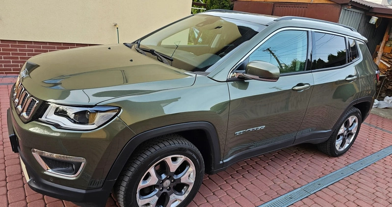 Jeep Compass cena 72500 przebieg: 268000, rok produkcji 2018 z Goleniów małe 781